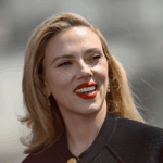 Qual a altura de Scarlett Johansson? Descubra tudo sobre sua estatura