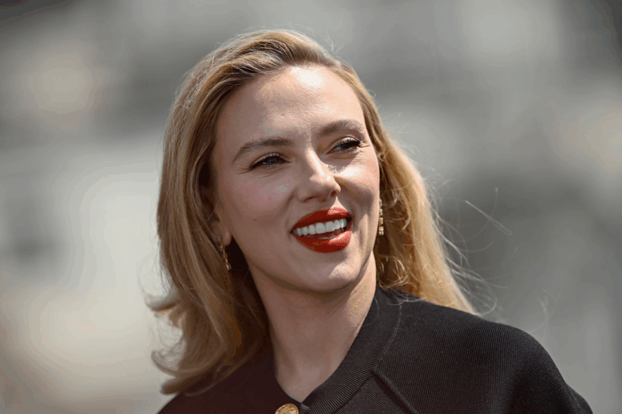 Qual a altura de Scarlett Johansson? Descubra tudo sobre sua estatura