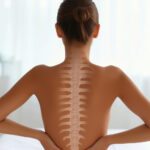 Dores na coluna que descem para a perna: possíveis diagnósticos
