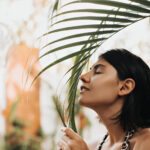 Beleza de dentro para fora: por que apenas cremes não devolvem a firmeza da pele após os 50 anos